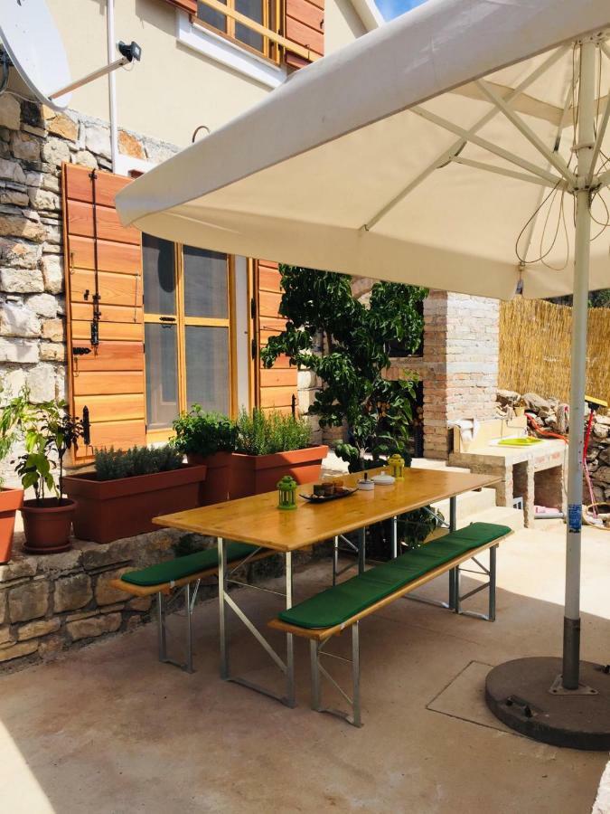 Villa Duboka, Otok Vis Komiža Exterior foto